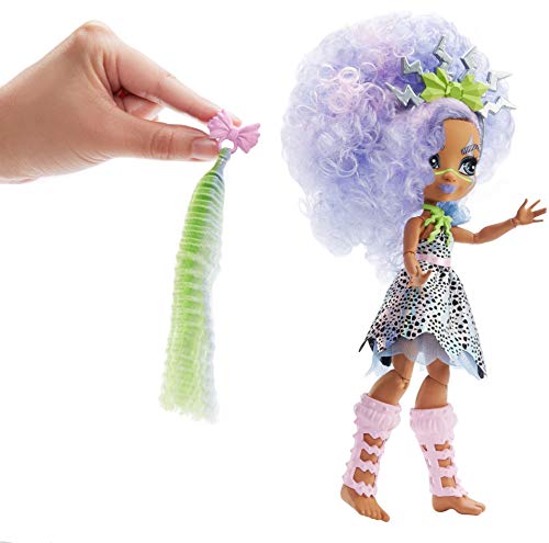 Cave Club Bashley Doll Poseable Prehistoric Fashion Doll with Dinosaur Pet and Accessories - Image 4
