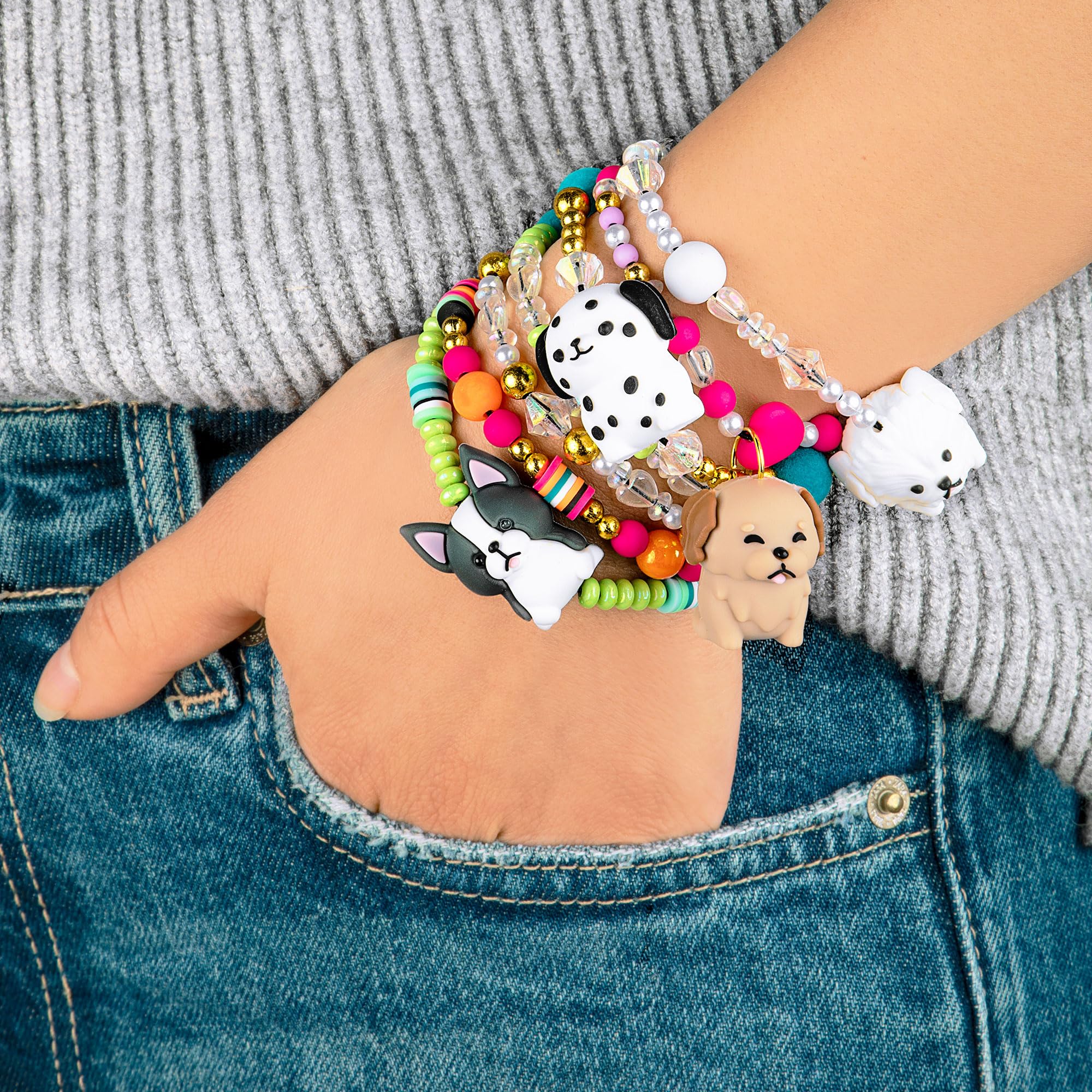 FASHION ANGELS Charm Changers Puppy Camp Jewelry Design Kit, Includes Adorable Puppy Charms & Over 700 Beads, Fun Custom Jewelry Craft Activity for Kids - Image 8