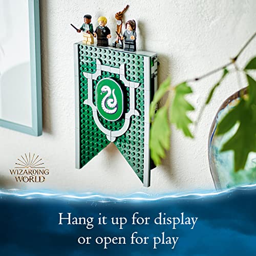 LEGO Harry Potter Slytherin House Banner Building Set 76410 - Hogwarts Castle Common Room Toy or Wall Display, Collectible Harry Potter Gift Idea for Boys, Girls and Kids with Draco Malfoy Minifigure - Image 5