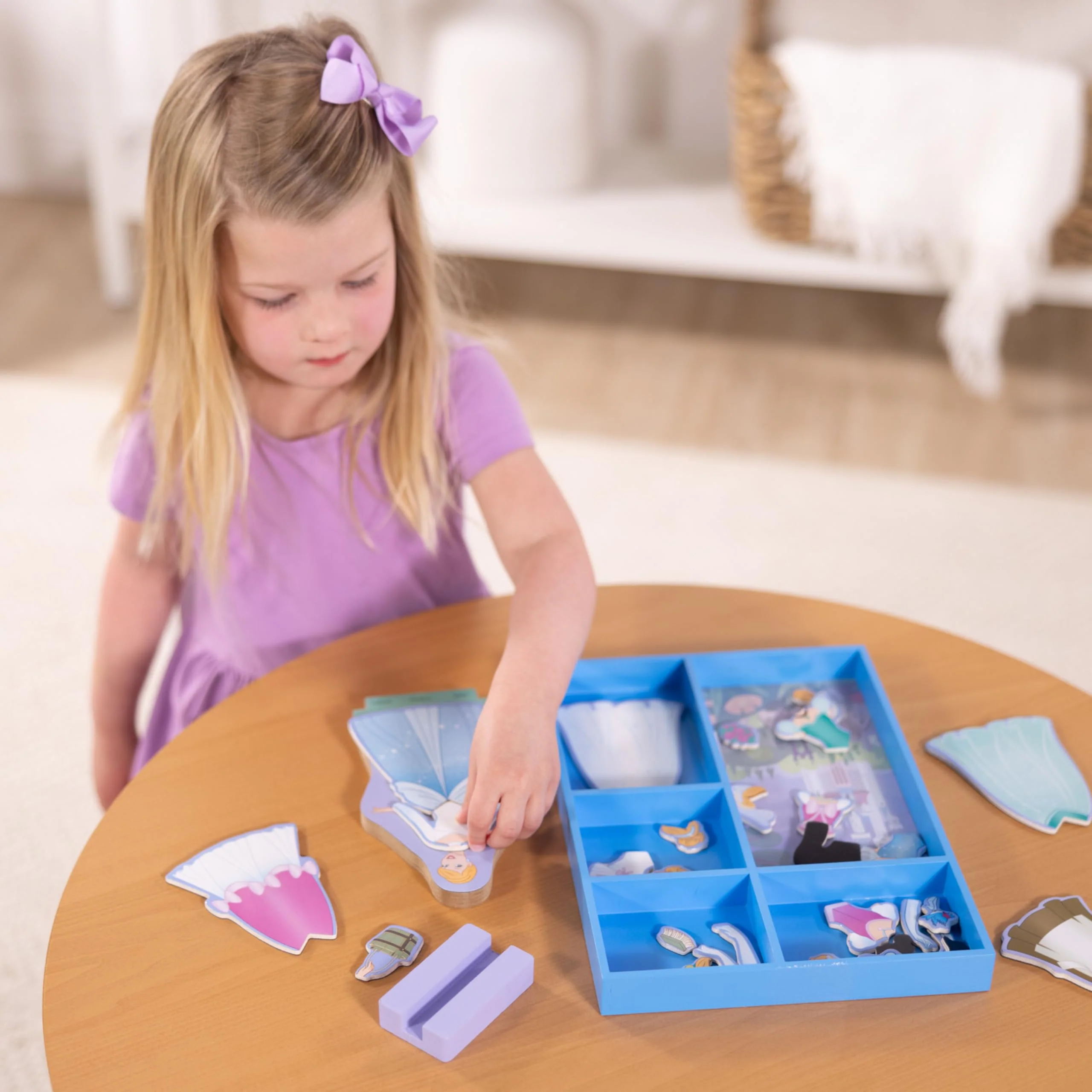 Melissa & Doug Disney Princess Cinderella Magnetic Dress-Up Wooden Doll Pretend Play Set (30+ pcs) - Image 9