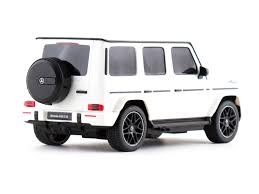 Mercedes Benz 1:24 Scale 4wd Model Car RC with Controller - Image 6
