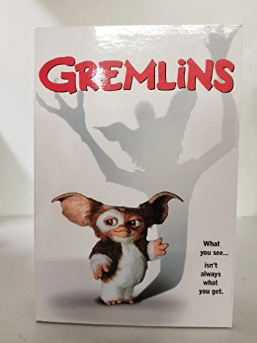 NECA Gremlins Ultimate Gizmo Scale Action Figure, 7", Multicolor - Image 2