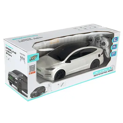 New Energy Remote Control Sedan, Remote Control Car Likely Inspired By a Tesla