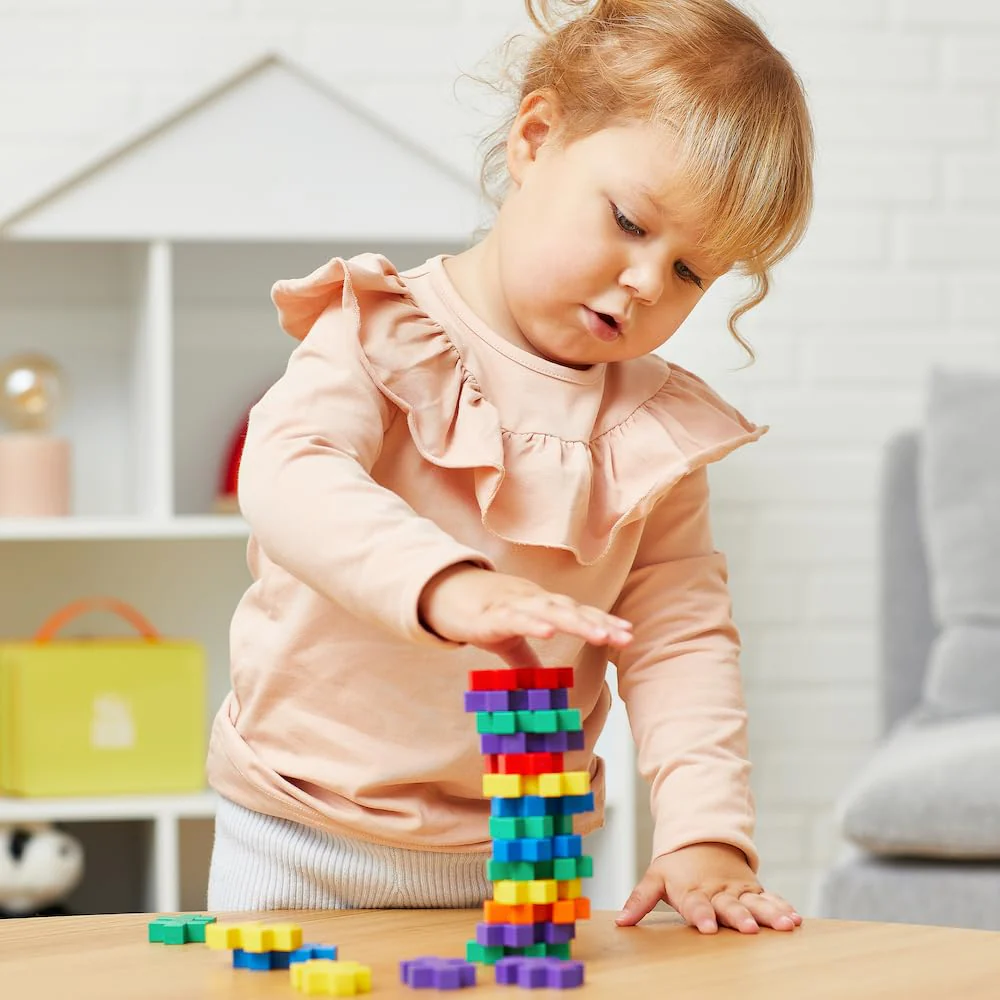 Plus Plus - Learn to Build Big, Activity Set, 130 Pieces - Construction Building Stem Toy, Large Puzzle Blocks for Toddlers and Preschool - Image 4